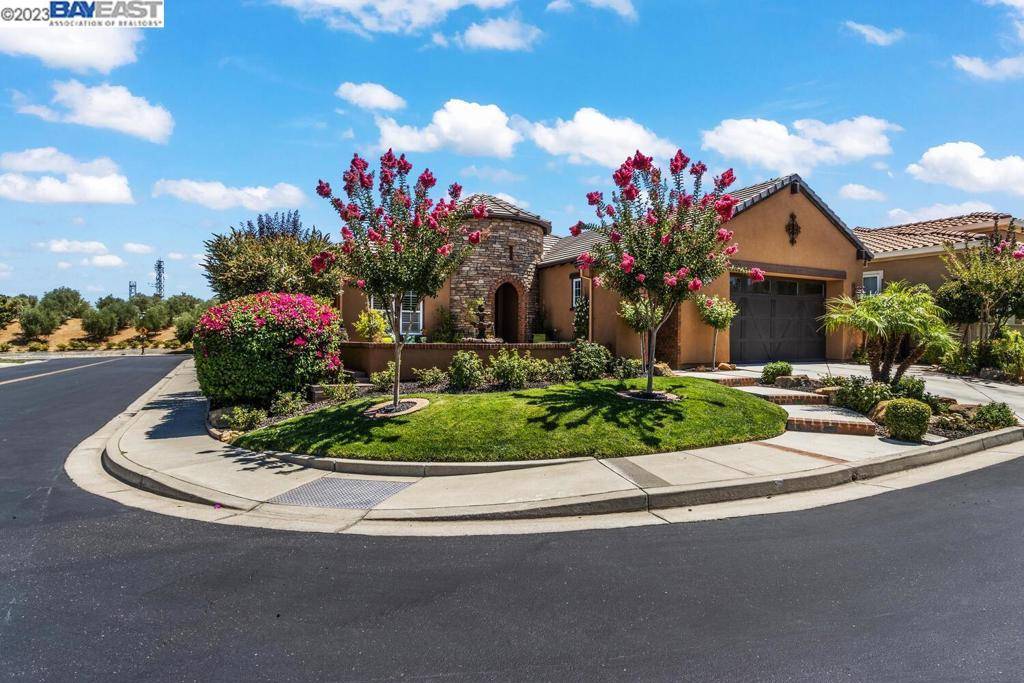 Brentwood, CA 94513,1626 Zinfandel Dr