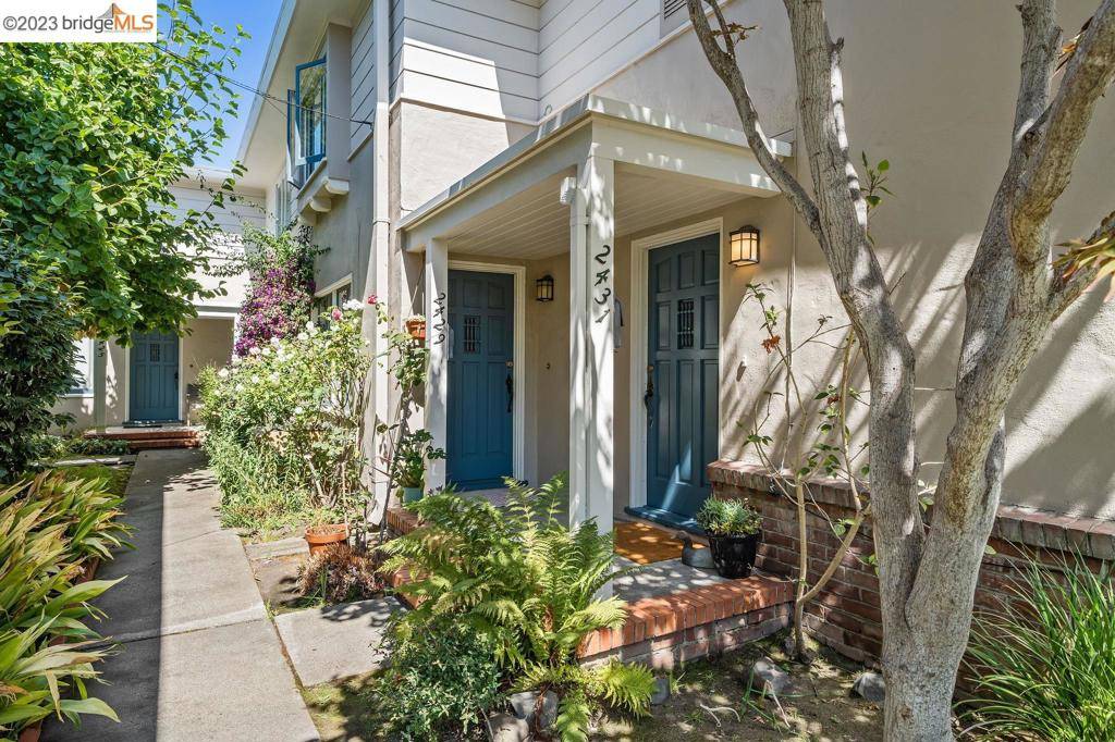 Berkeley, CA 94705,2431 Russell Street #9