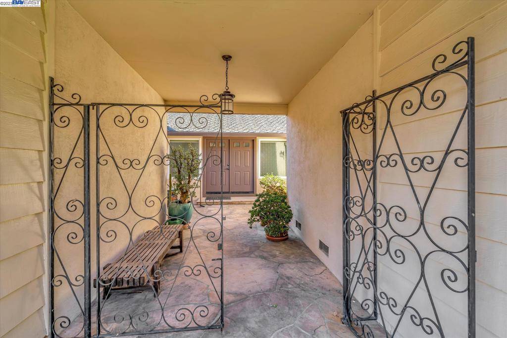 Fremont, CA 94536,36635 Montecito Dr