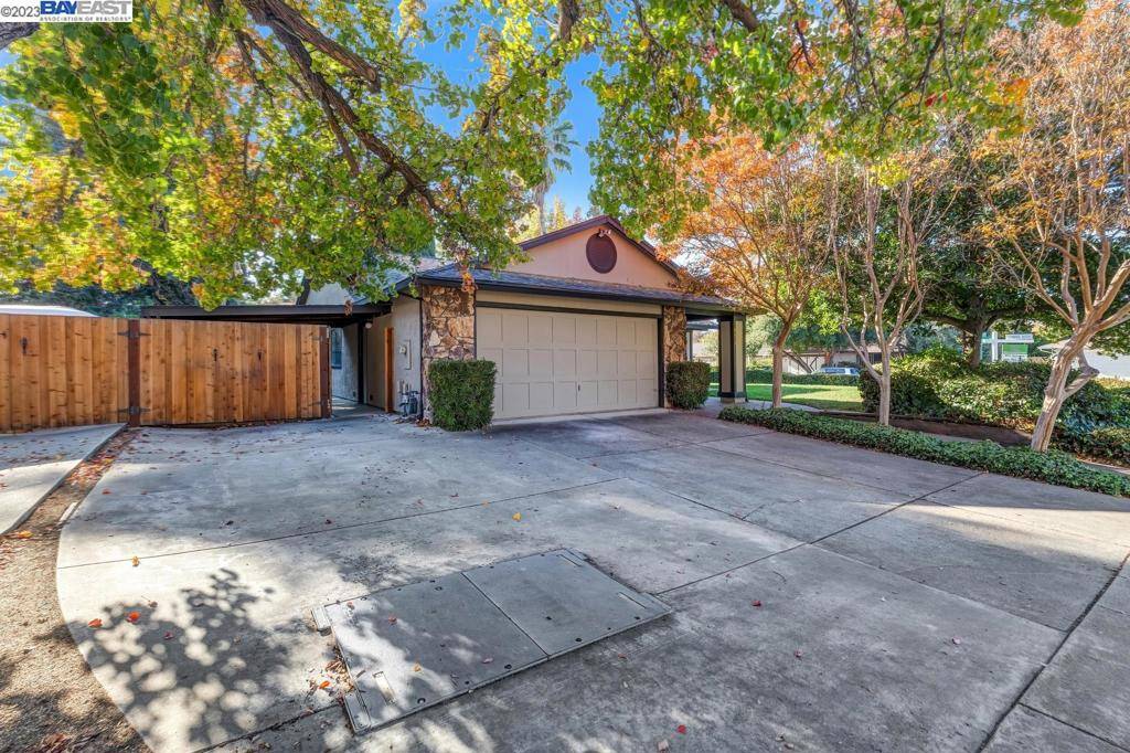 Livermore, CA 94550,5501 Susan Ln