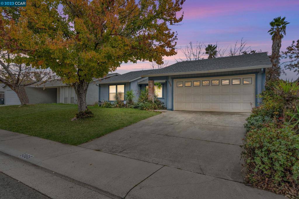 Sacramento, CA 95842,5866 Pikes Peak Way