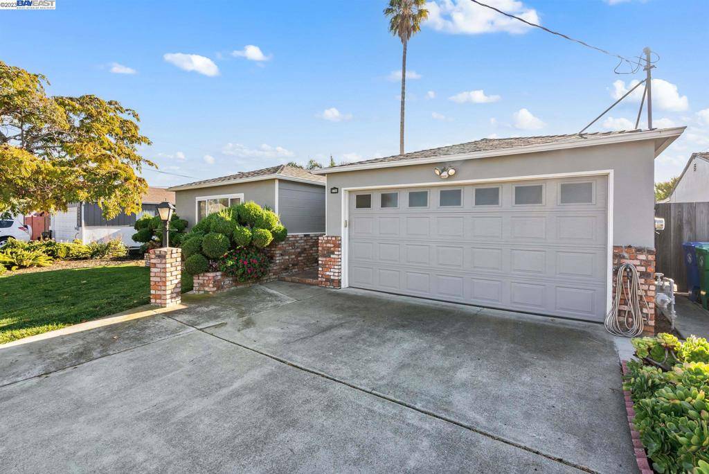 San Lorenzo, CA 94580,1822 Via Rancho