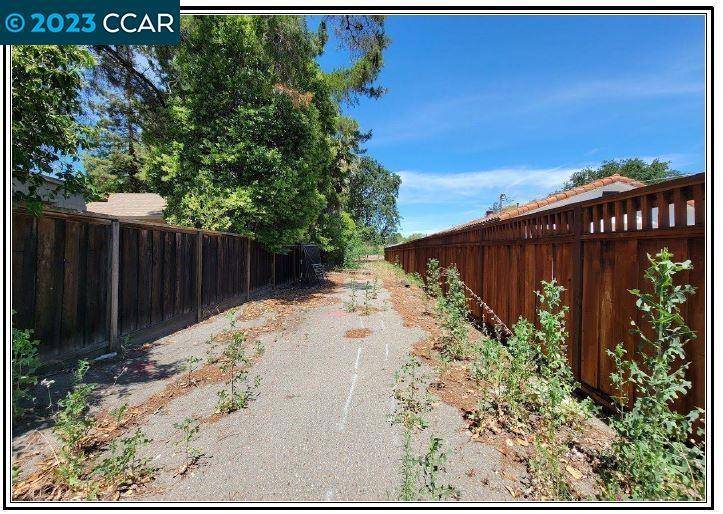 Concord, CA 92612,1961 Risdon Road