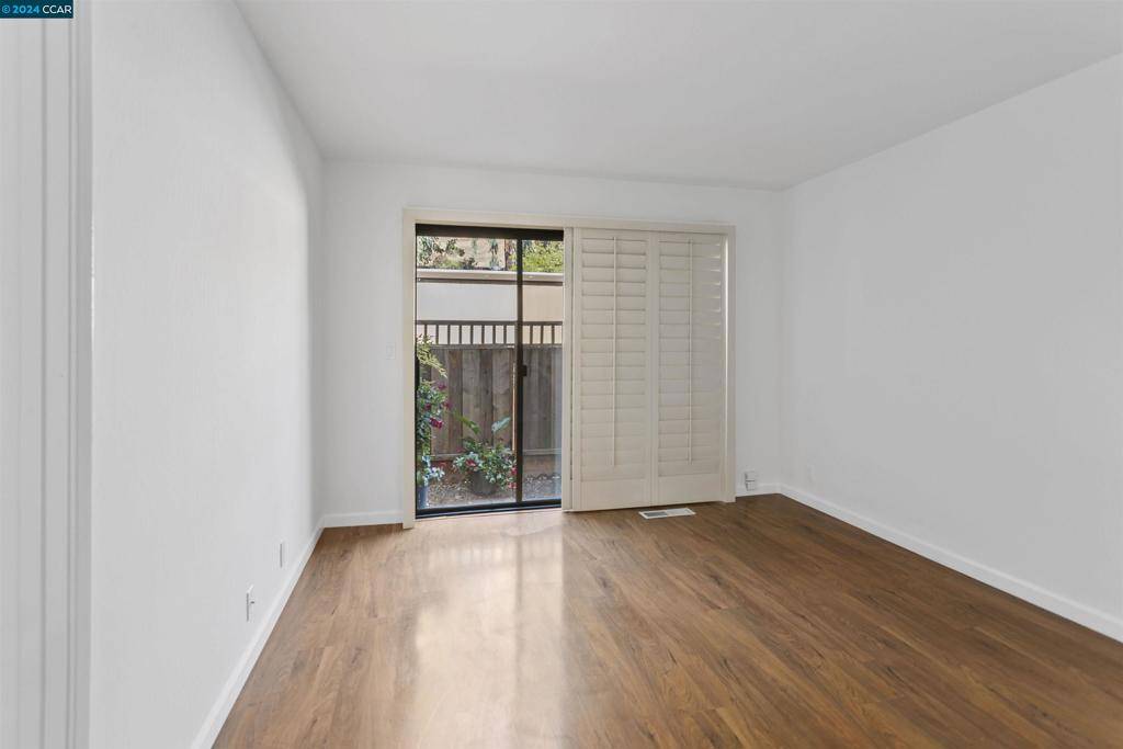 Alamo, CA 94507,154 Alamo Sq