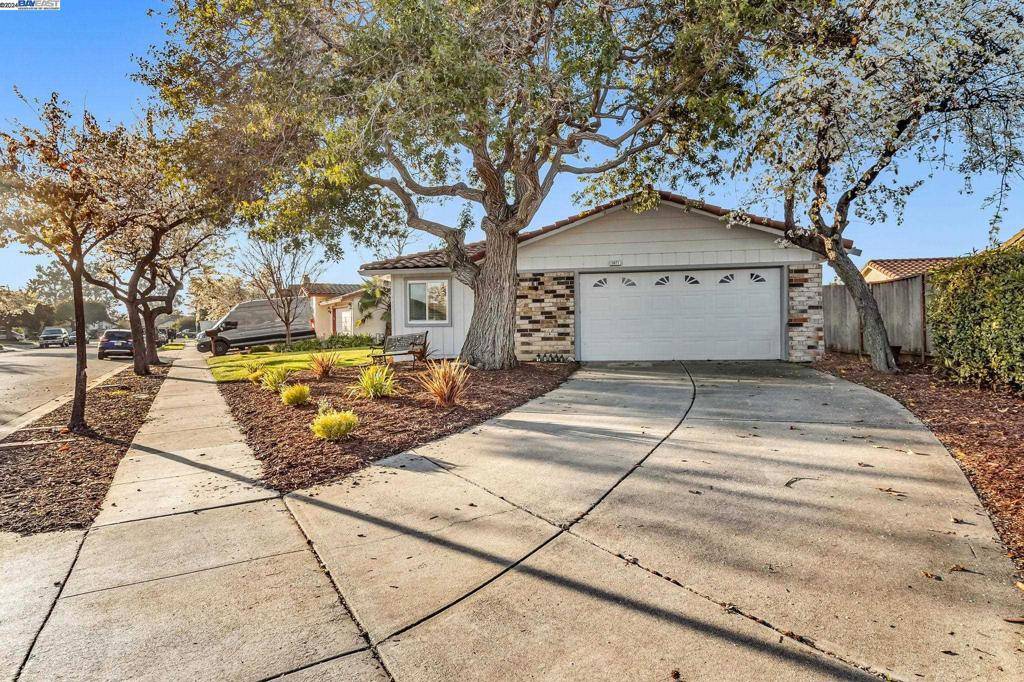 Newark, CA 94560,5871 Woodbine Place