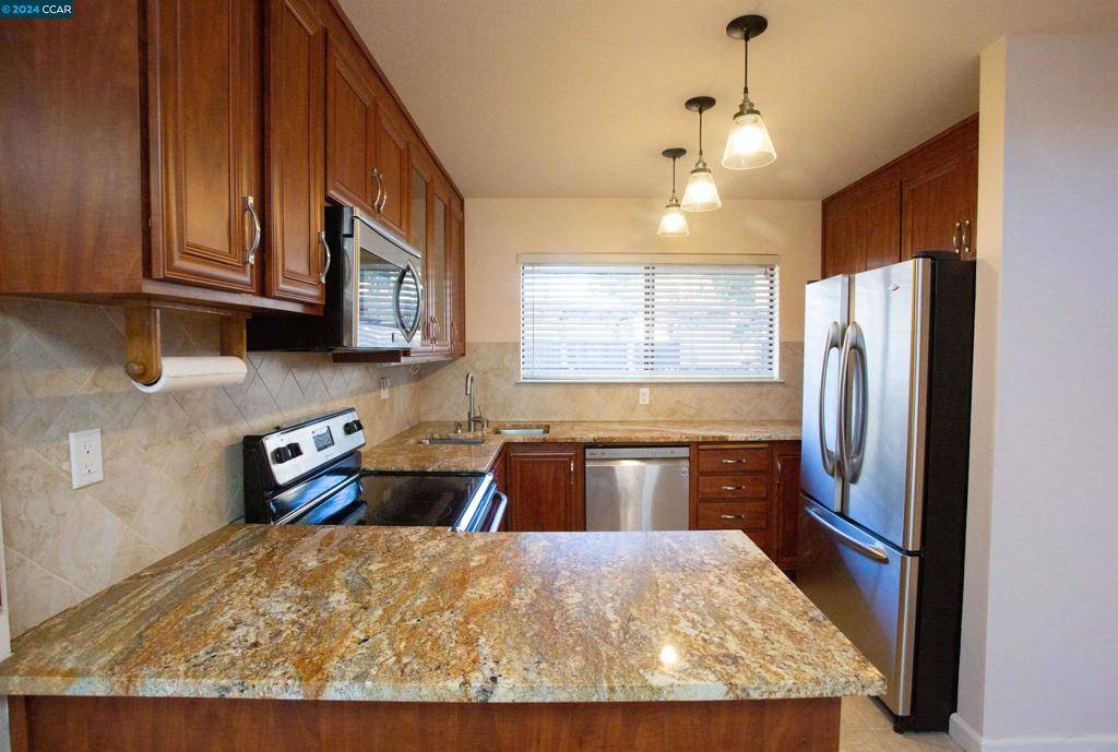Pleasant Hill, CA 94523-3761,99 Cleaveland Rd