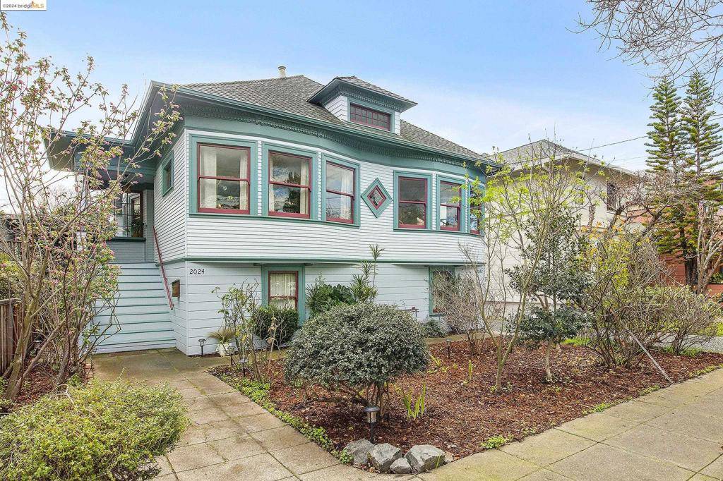 Berkeley, CA 94704,2024 Parker St