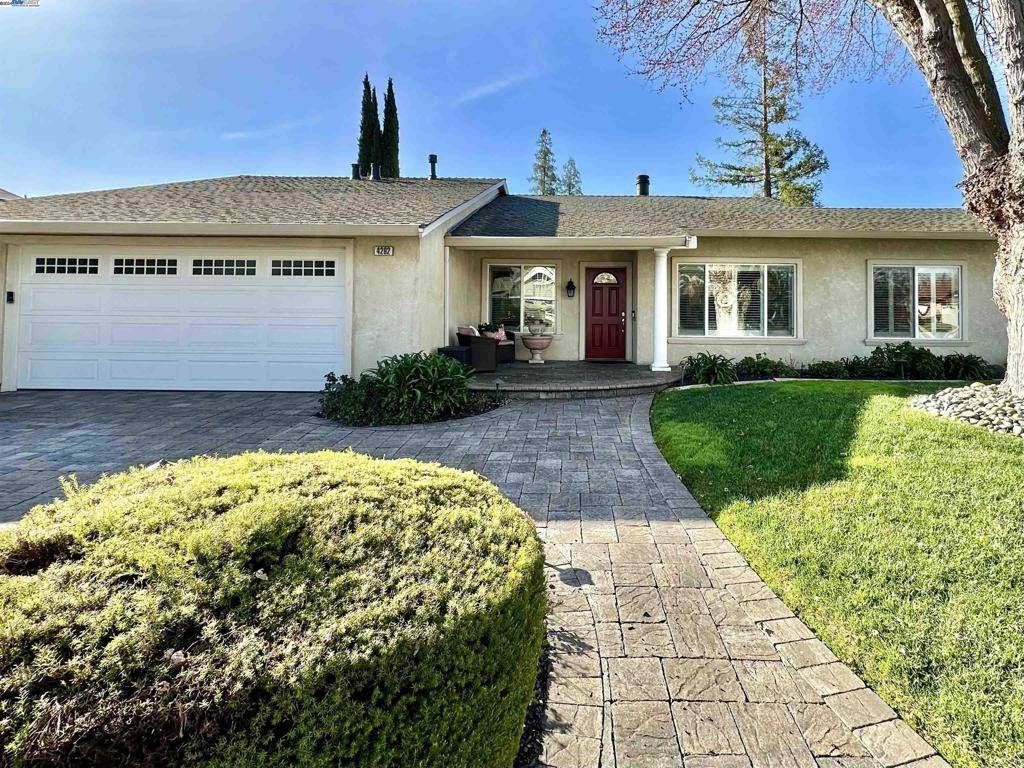 Pleasanton, CA 94566,4292 Mairmont Dr