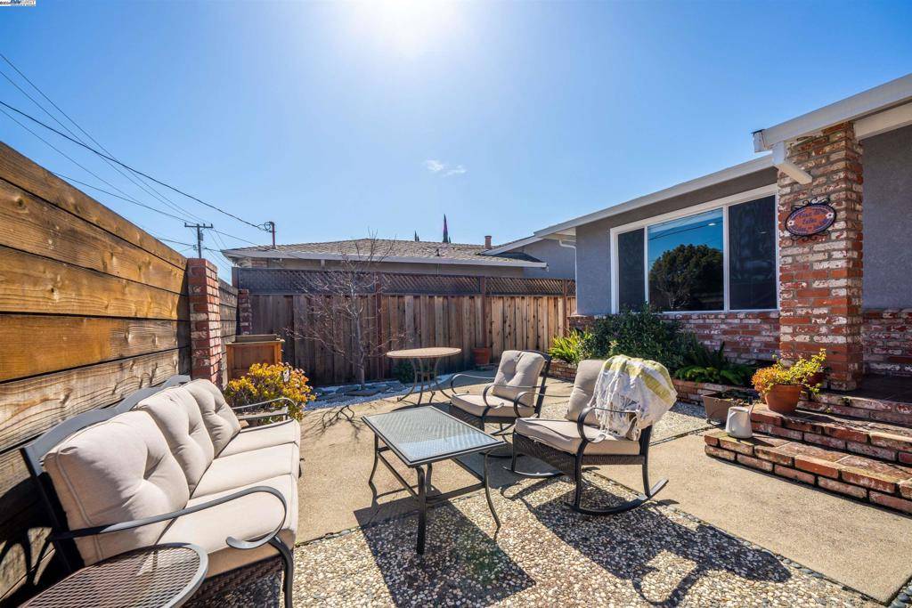 Antioch, CA 94509-1317,1701 W 18th