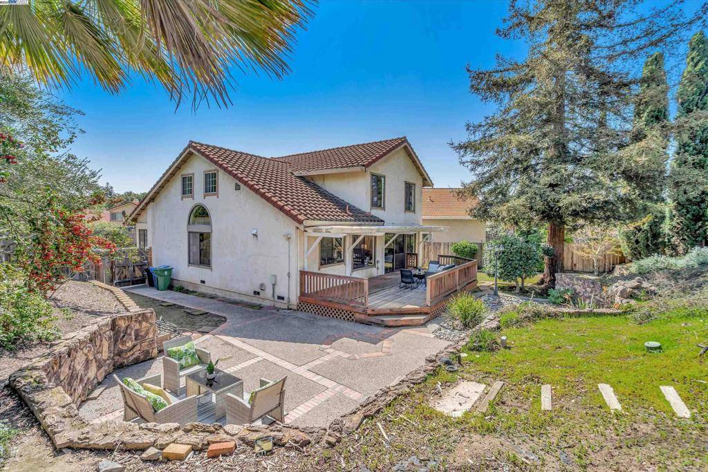 Fremont, CA 94539,44203 Opal Ct