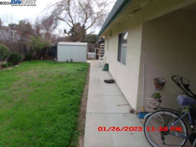 Los Banos, CA 93635,446 Oakwood Dr.