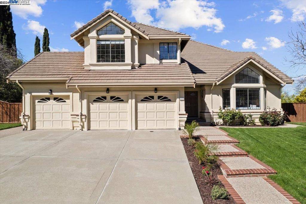 Fremont, CA 94539,44486 View Point Cir