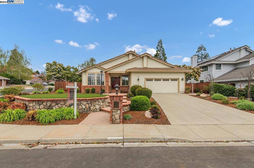 Livermore, CA 94551,404 Knottingham Circle