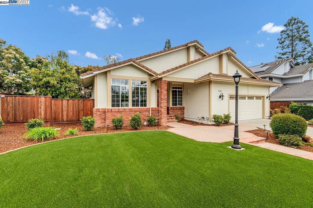 Livermore, CA 94551,404 Knottingham Circle