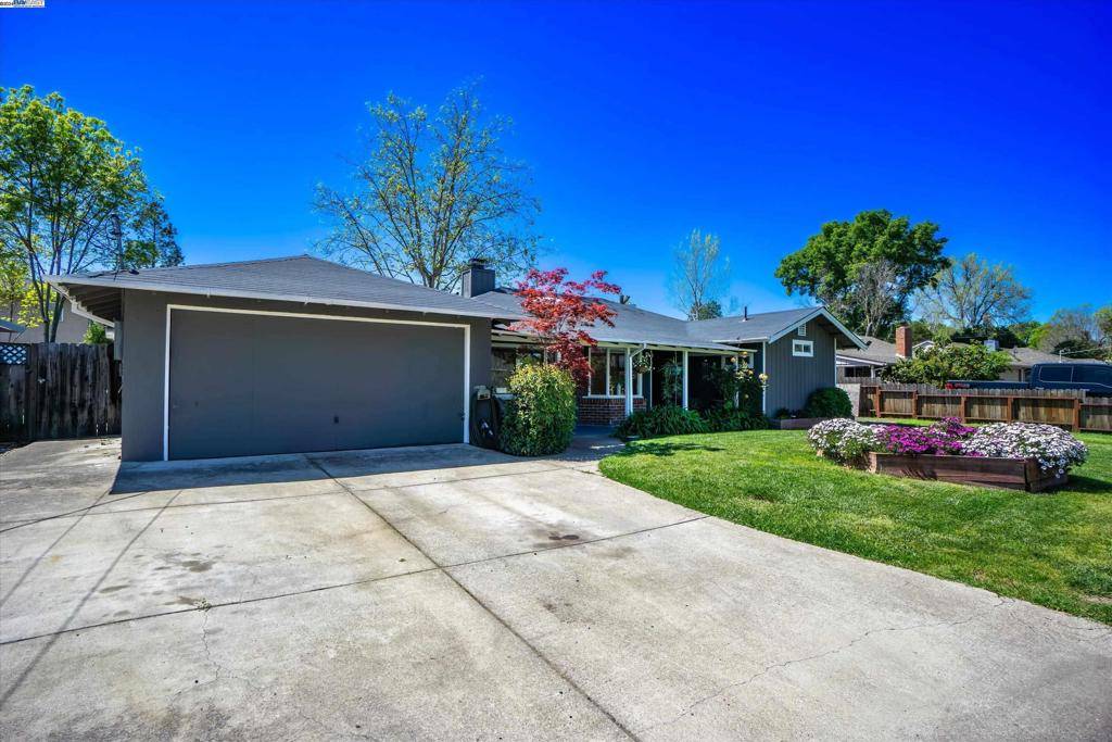 Pleasant Hill, CA 94523,185 Doray Dr