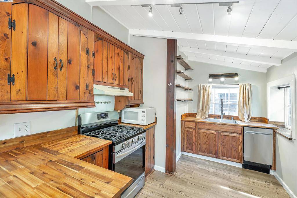Sunol, CA 94586,12062 Glenora Way