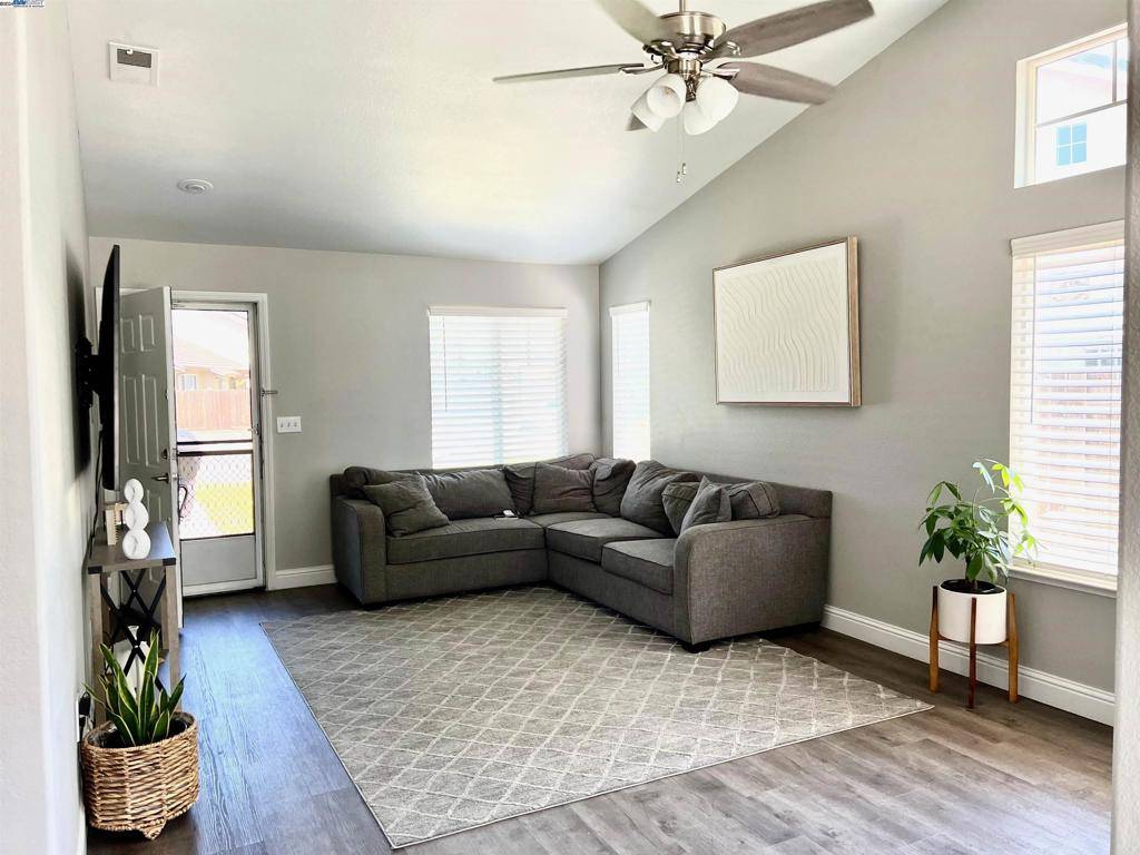 Tracy, CA 95377,2558 Pebble Creek Ct