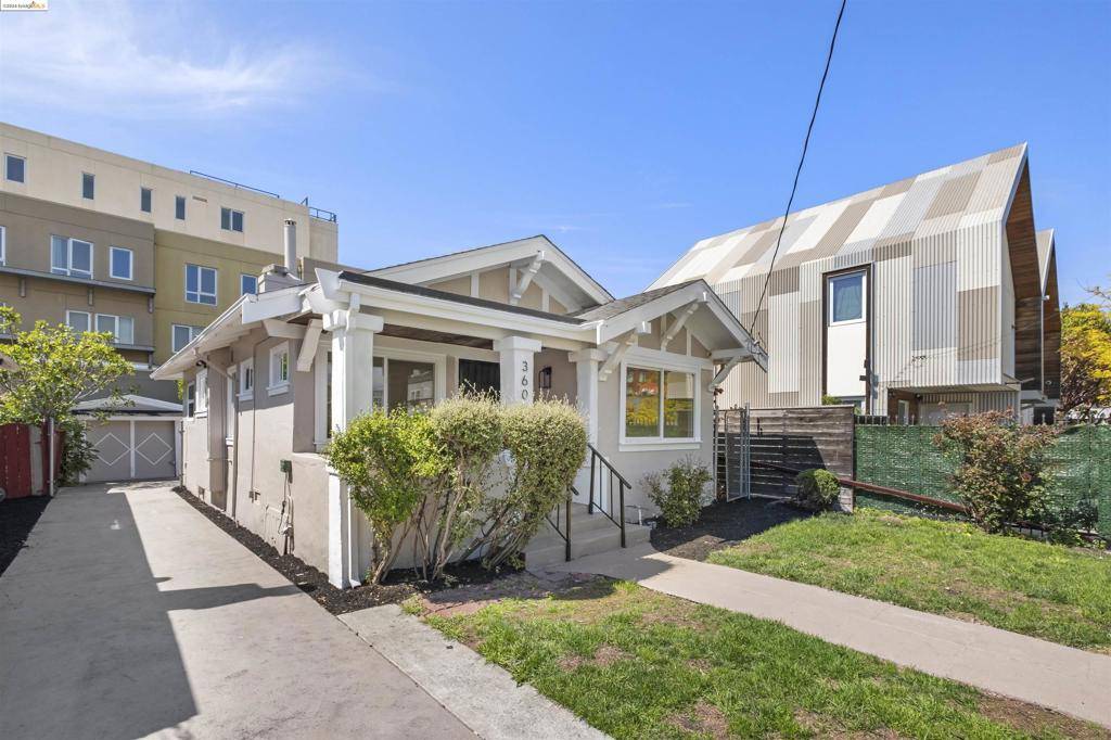 Emeryville, CA 94608-3812,3609 Adeline Street