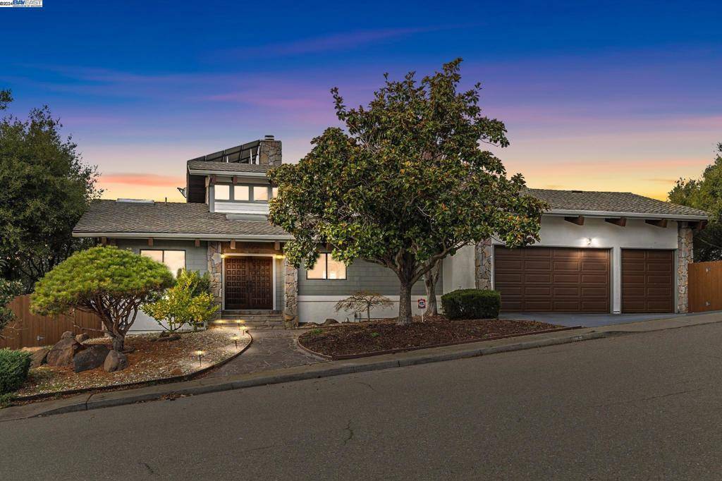 Castro Valley, CA 94552,18625 W Cavendish Dr