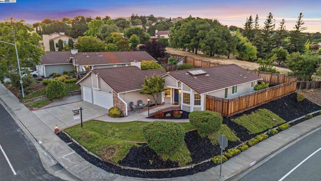 Dublin, CA 94568,11596 Rolling Hills Dr