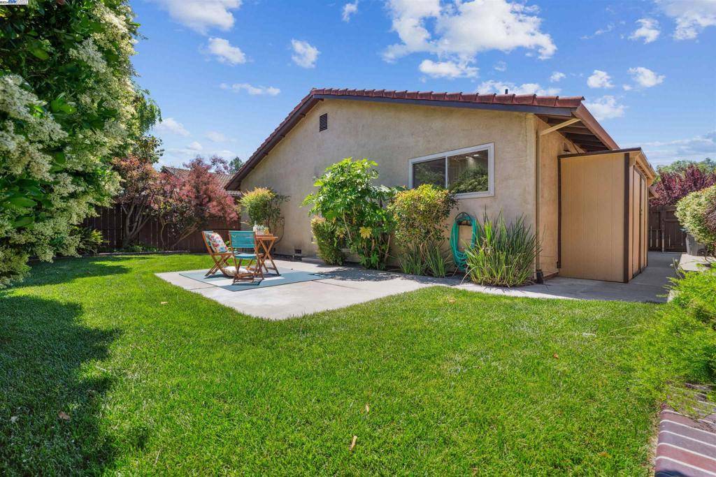 Dublin, CA 94568,8355 Cypress Ct