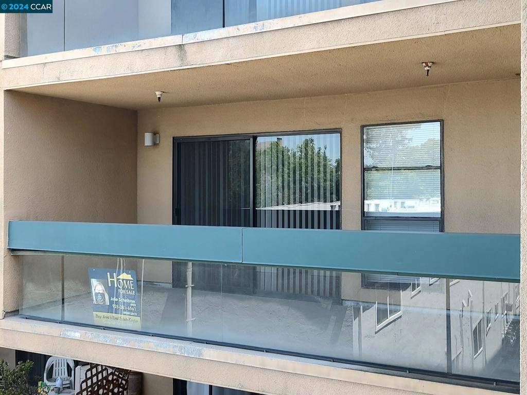 Concord, CA 94520-2636,1771 Broadway #206