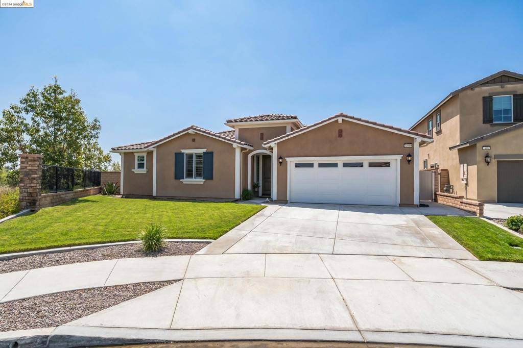 Menifee, CA 92584,24699 Fair Oaks Ln