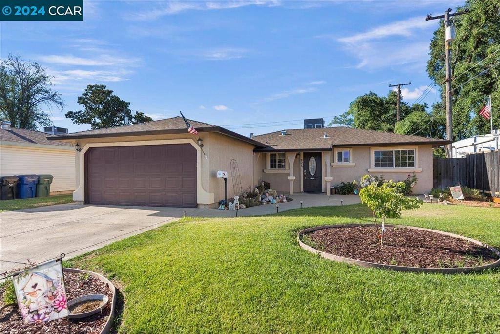 Rio Linda, CA 95673,725 Albemarle Ave