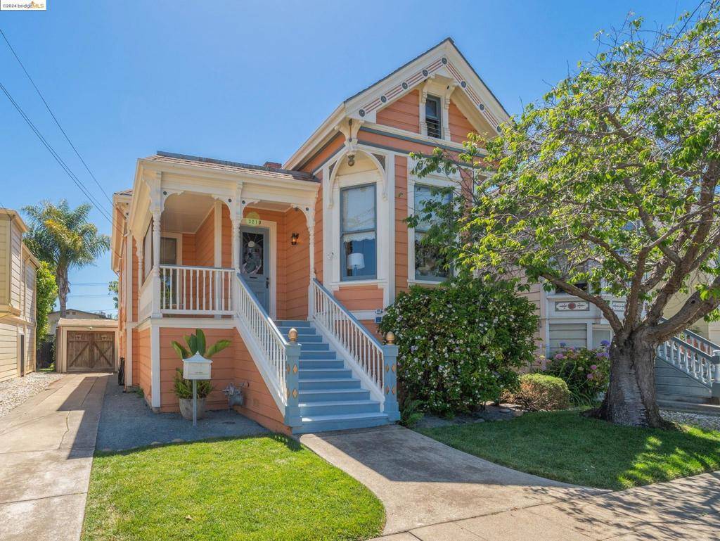 Alameda, CA 94501-4805,3210 Encinal