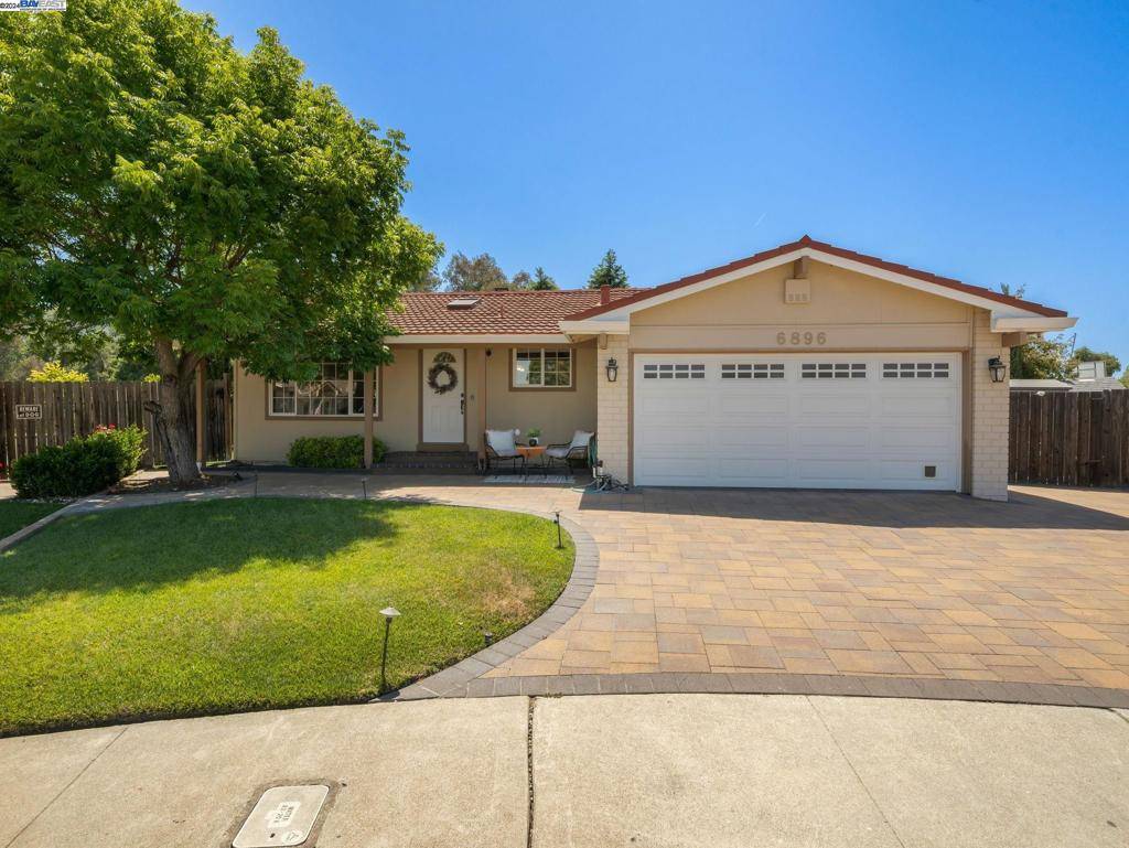 Pleasanton, CA 94588,6896 Heath Ct