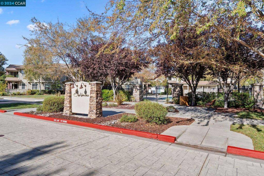 San Ramon, CA 94582,1215 Nancy Ln