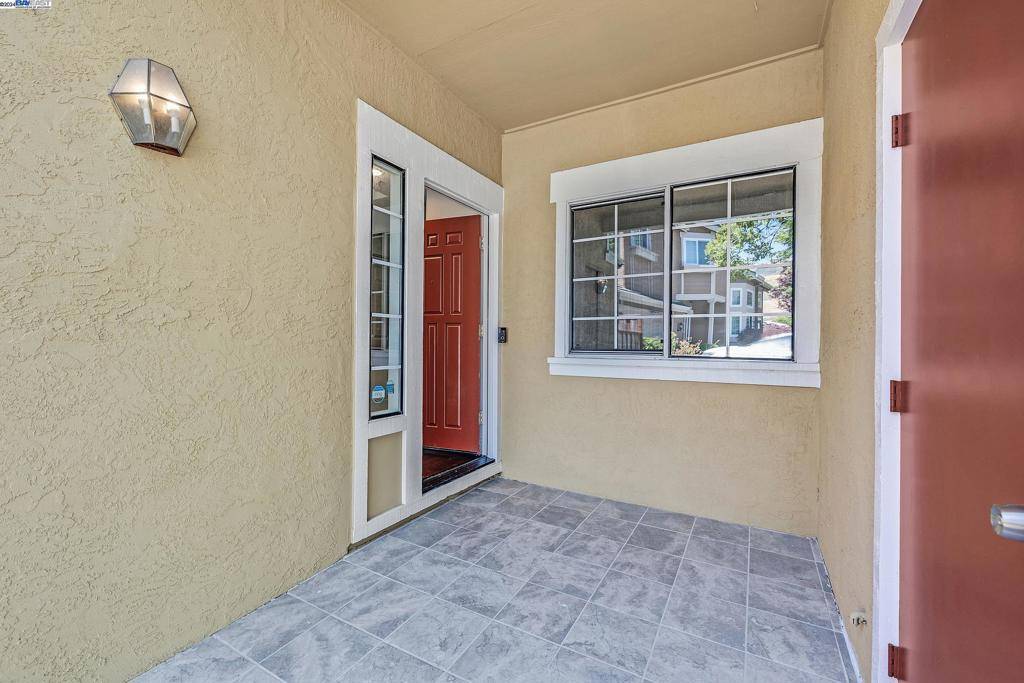 Fremont, CA 94539,217 Rabbit Ct
