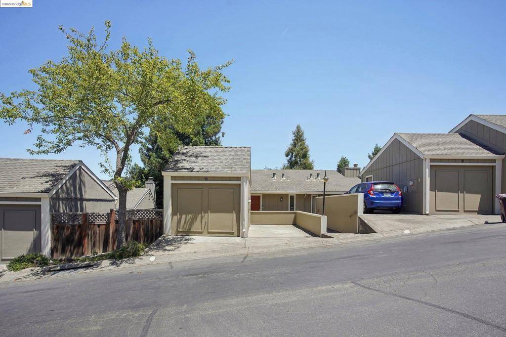 Oakland, CA 94605,90 Anair Way
