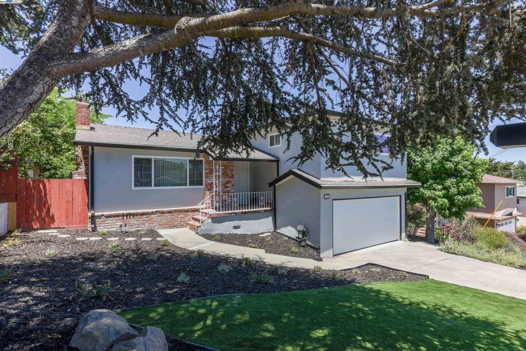 Castro Valley, CA 94546,3136 Huntington Ct