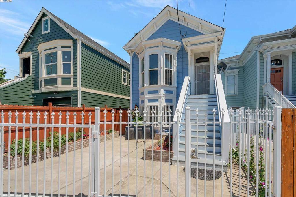 Oakland, CA 94607,728 Campbell Street