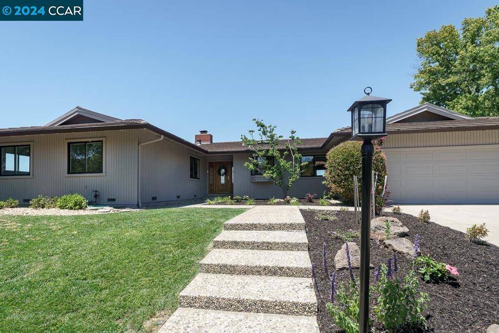 Moraga, CA 94556,115 Allen Ct