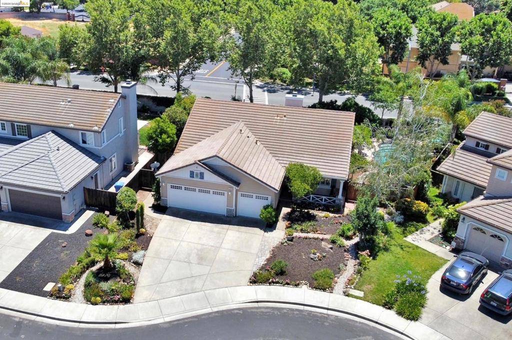 Brentwood, CA 94513,1698 Greenyard Court