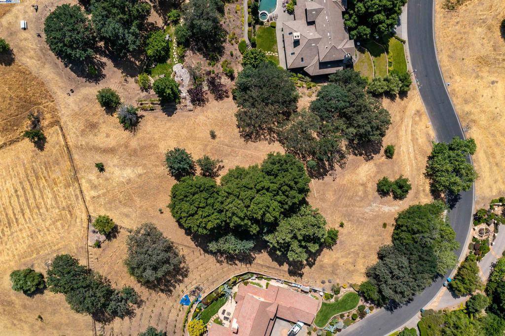 Vacaville, CA 95688,2060 Pinecrest Ct