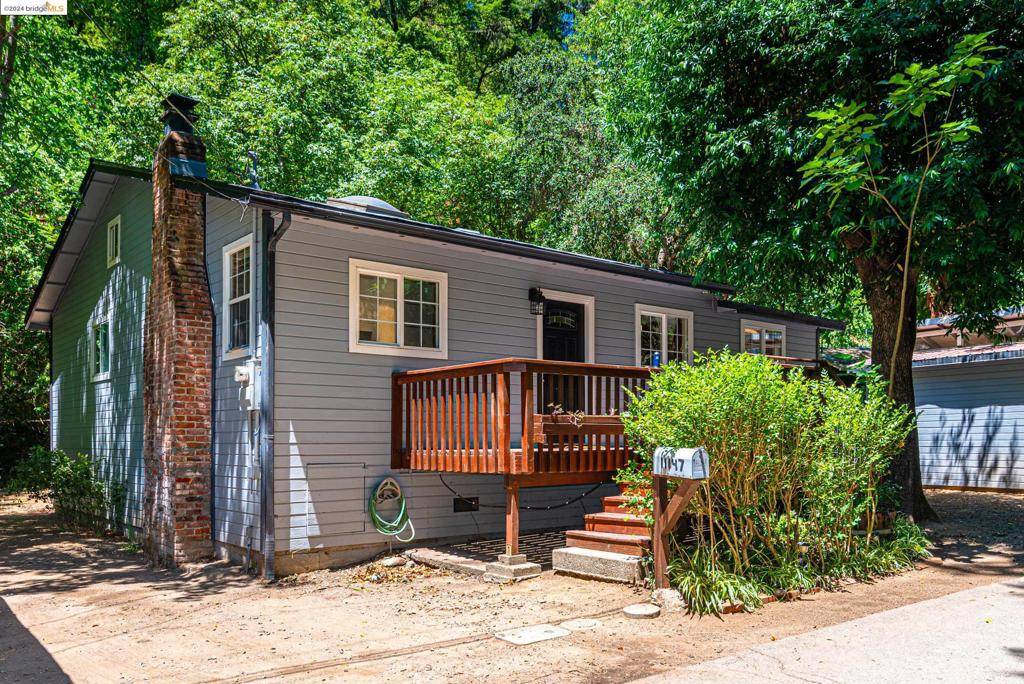 Forestville, CA 95436,11147 Dell Ave