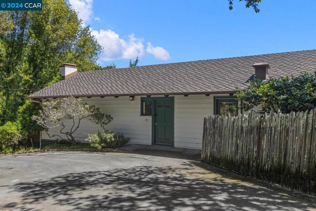 Orinda, CA 94563,37 La Madronal