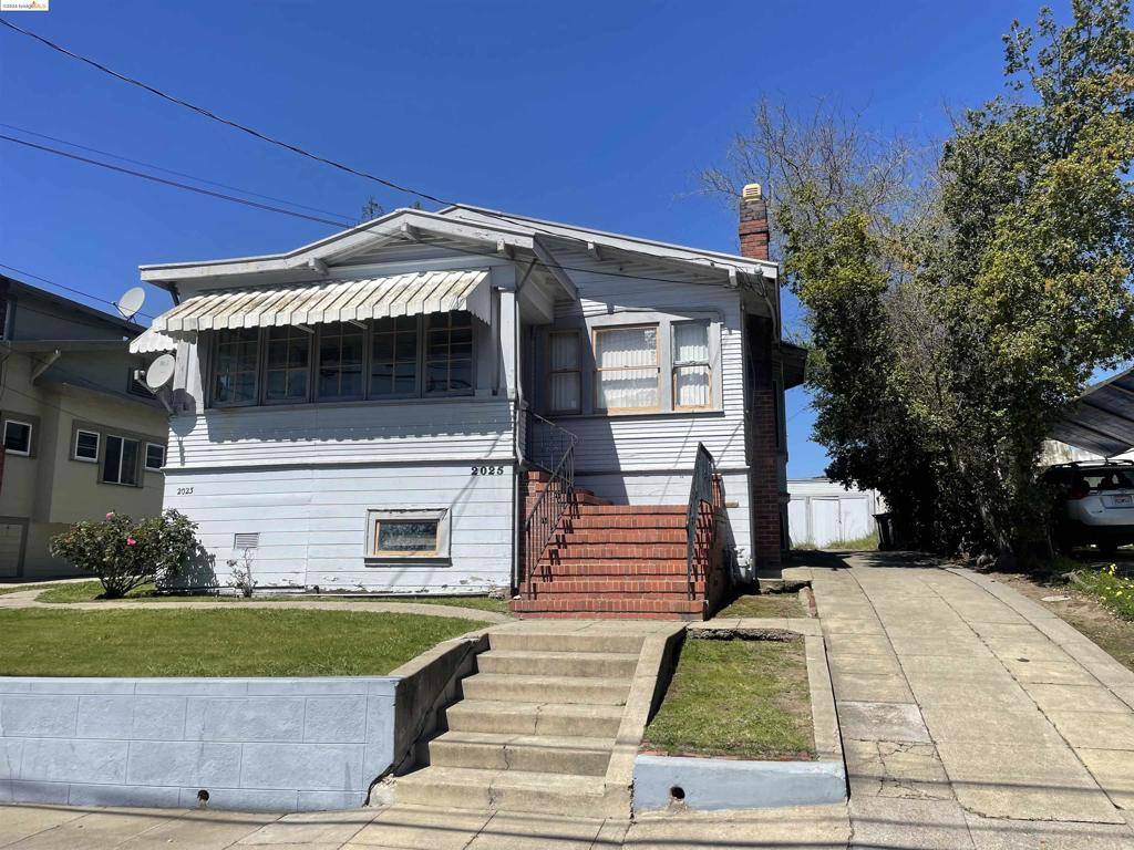 Oakland, CA 94601,2025 Rosedale Ave