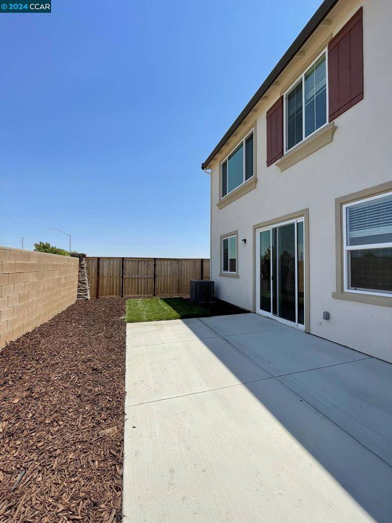 Sacramento, CA 95832-0000,2203 Freshwater Way