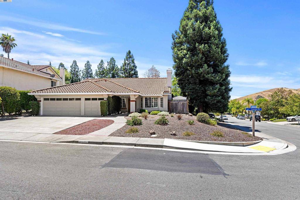 San Ramon, CA 94582,11 Carson Ct