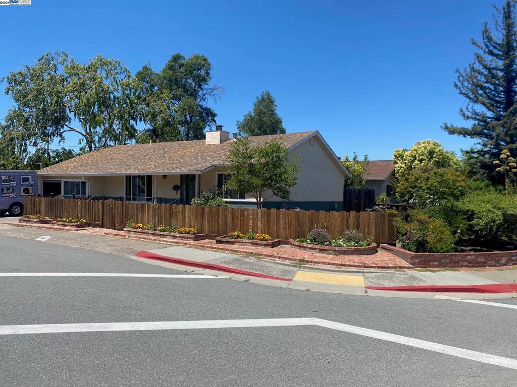 San Rafael, CA 94903,507 Adrian Way