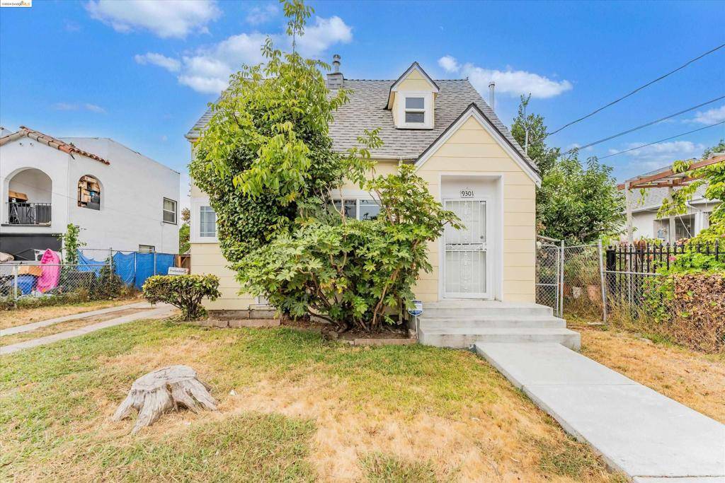 Oakland, CA 94603,9301 C St