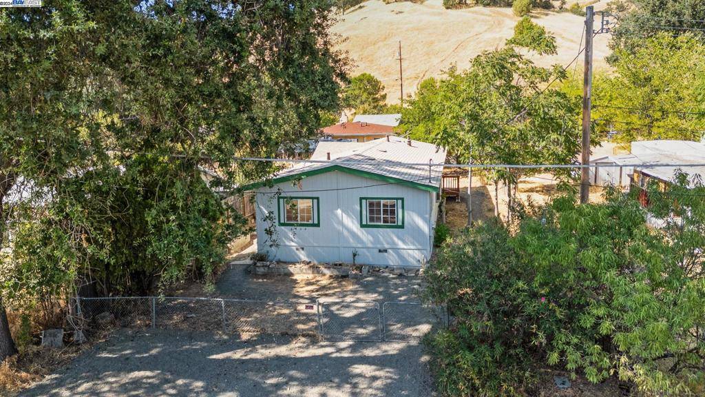 Lucerne, CA 95458,4564 Foothill Dr