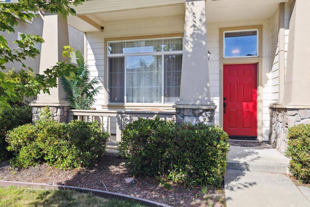 Hayward, CA 94544,24986 Silverthorne Pl
