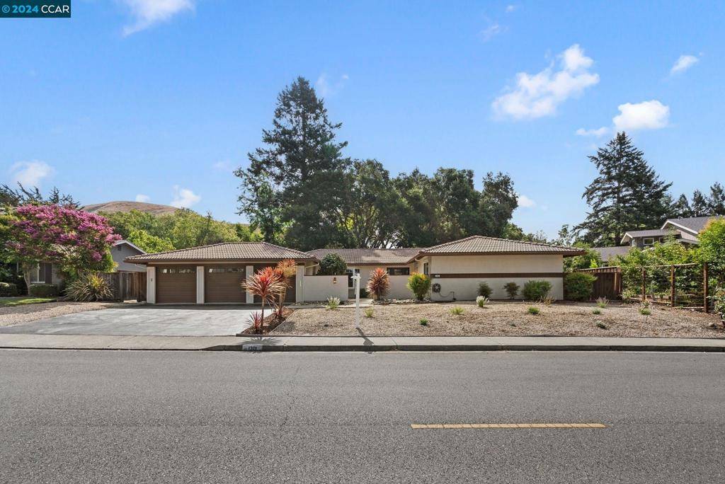 Moraga, CA 94556-2616,1301 Larch Ave.