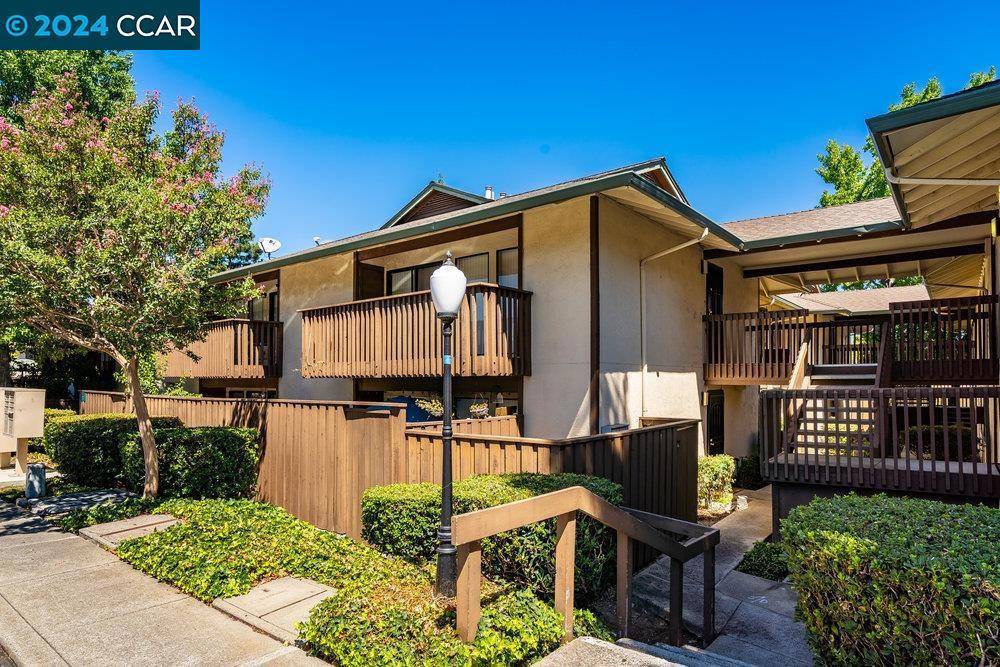 Antioch, CA 94509,1707 Mahogany Way #59