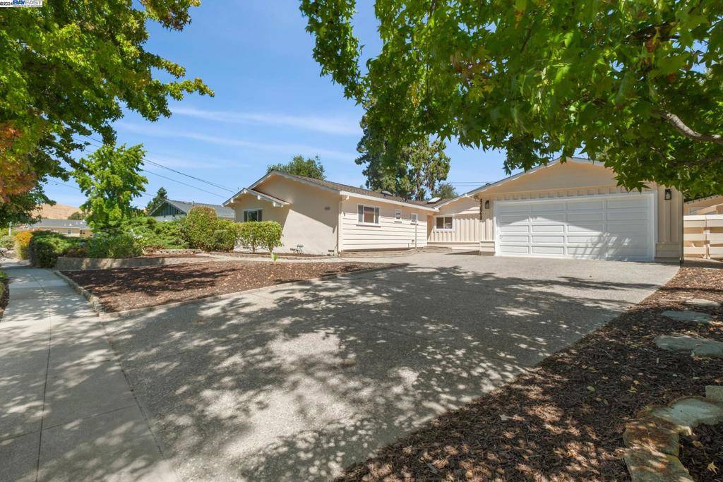 Fremont, CA 94539,41868 Covington Dr